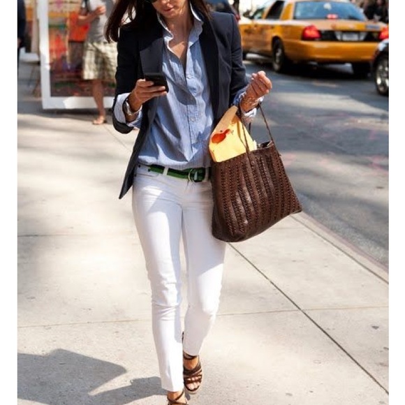 GAP Tops - GAP Button Down